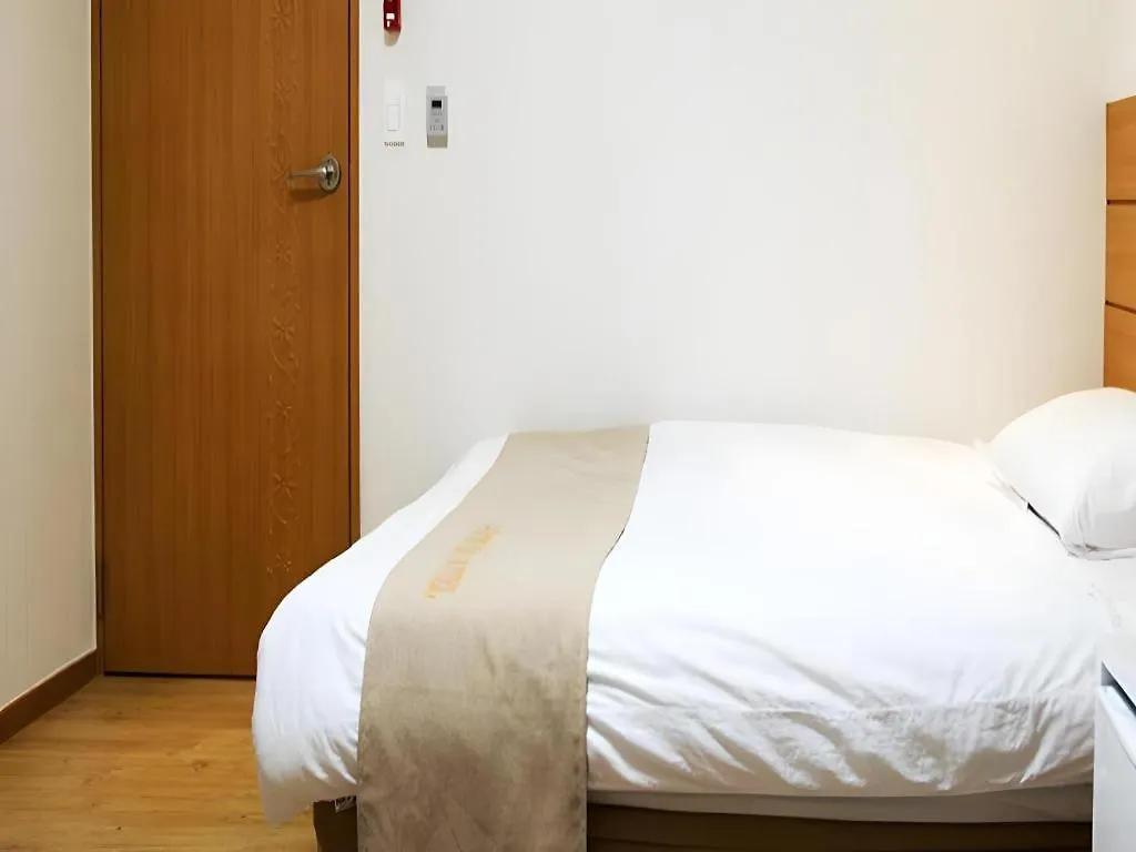 Ewha Hotel Jeju
