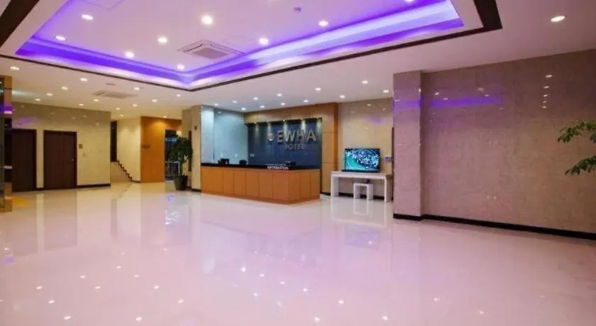 Ewha Hotel Čedžu